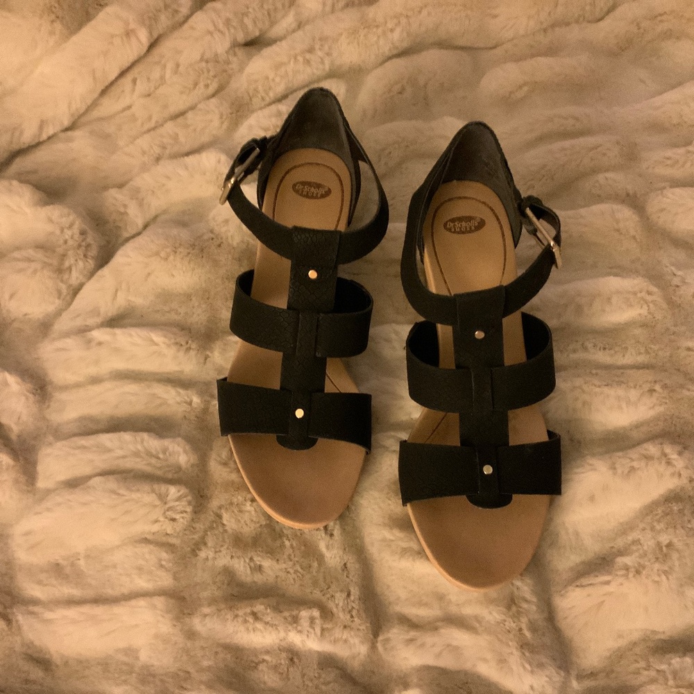 Modern Dr. Scholls Shoes 7.5 💖